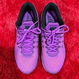 Ladies gently worn Nikes